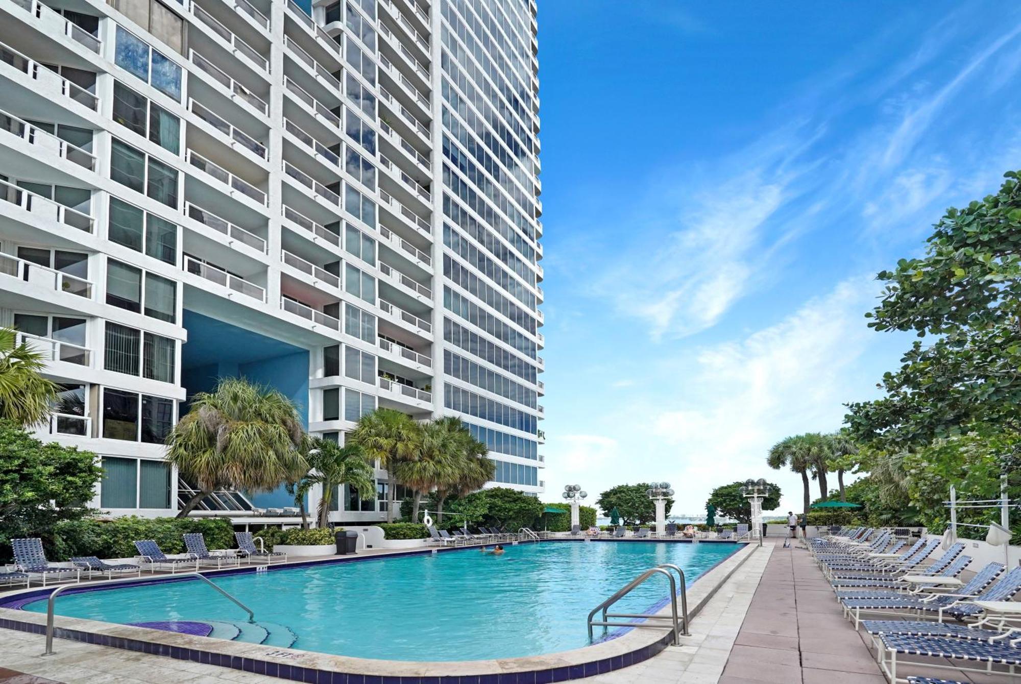 Vibes! Biscayne Bay Water And Park Views! Apartamento Miami